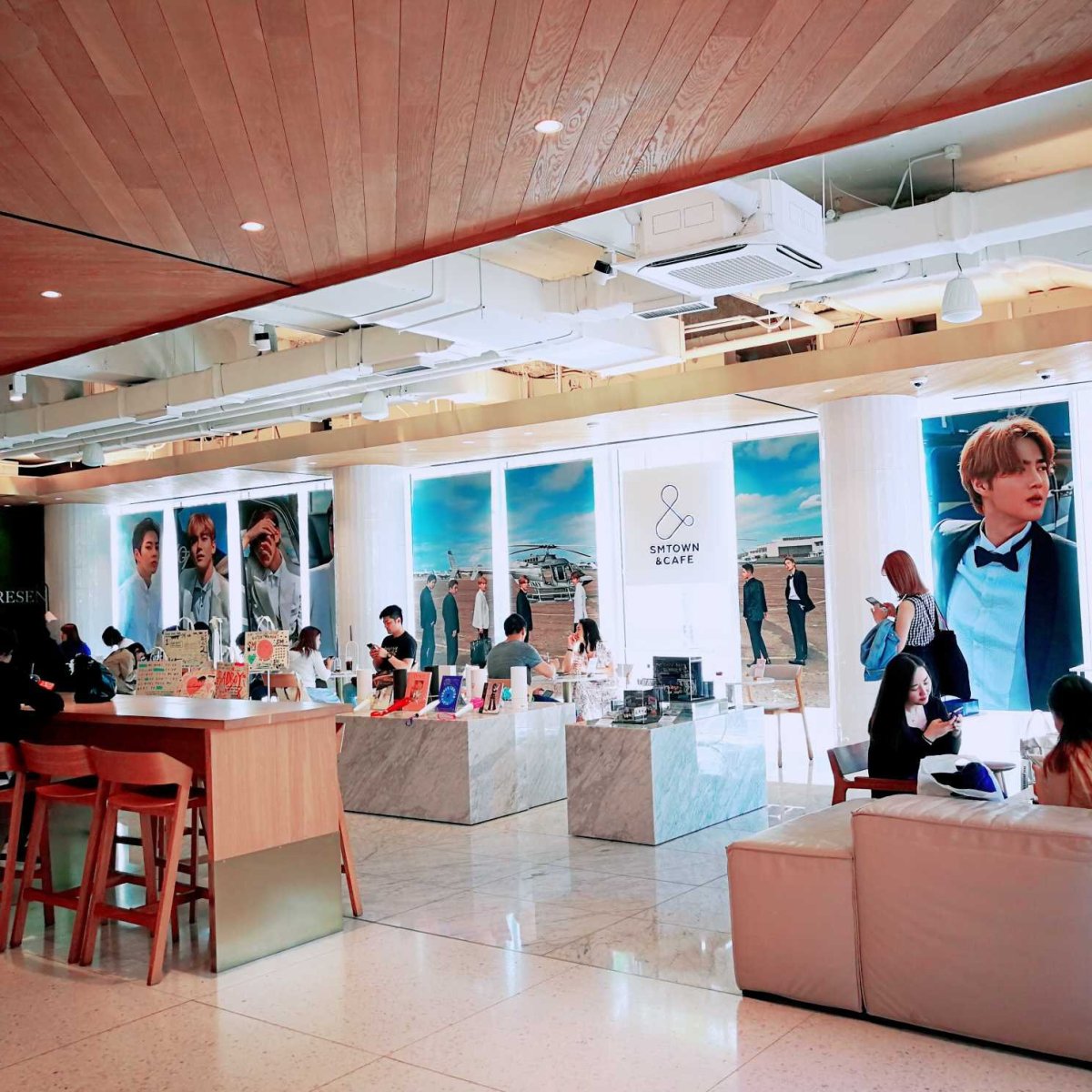 (CLOSED) SMTOWN Store & Cafe @ SM Entertainment Communication Centre